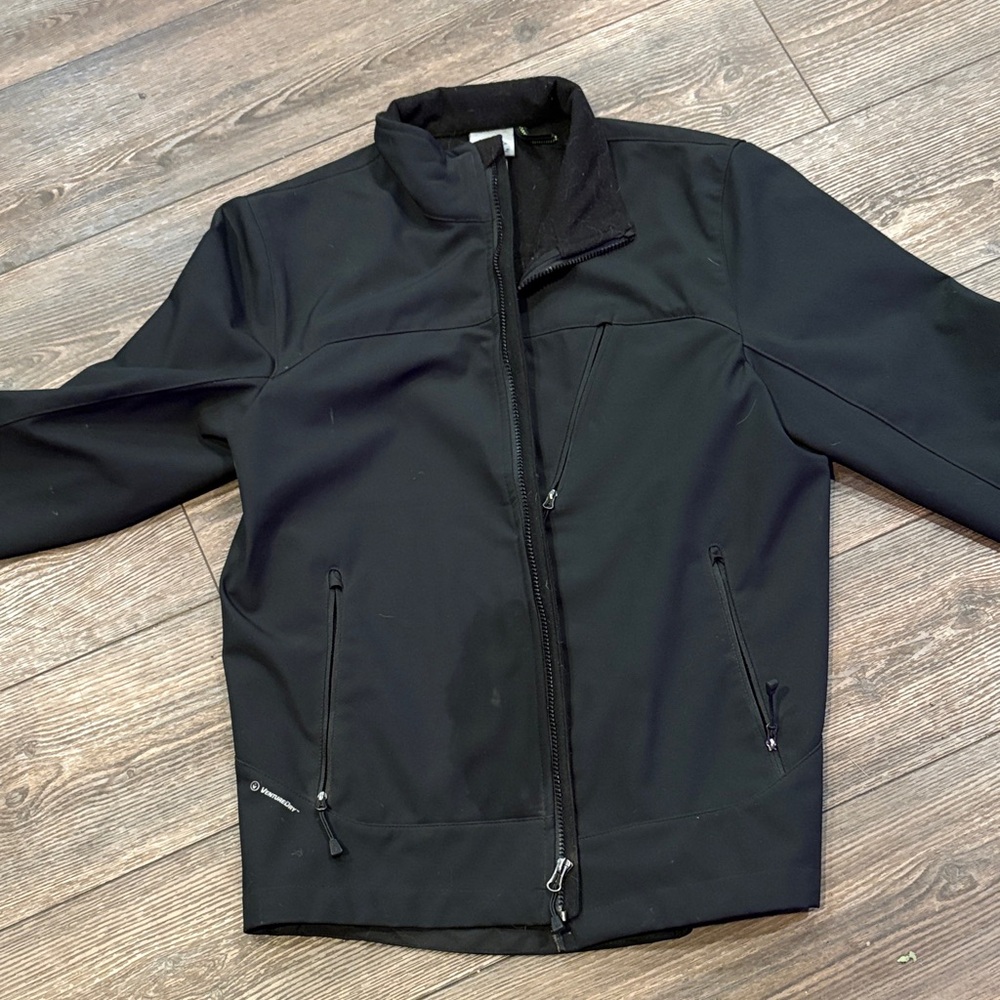 Champion Men's Black medium weight soft shell jacket.